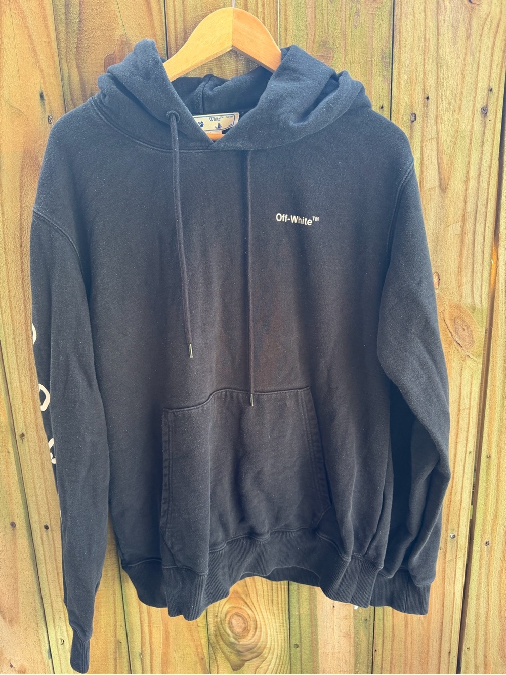 OFF-WHITE Chain-Link Arrows Hoodie